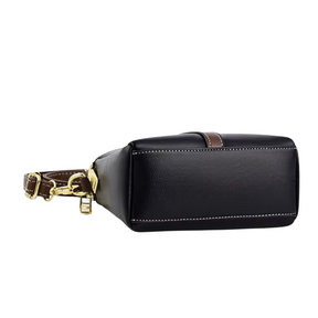 Bolsa de Ombro Fendy Feita em Couro